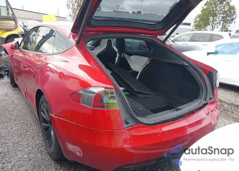 2017 Tesla Model S 60/75 from USA, damaged, VIN 5YJSA1E10HF193356